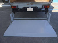 三菱ふそうキャンターアルミバン小型（2t・3t）[写真09]