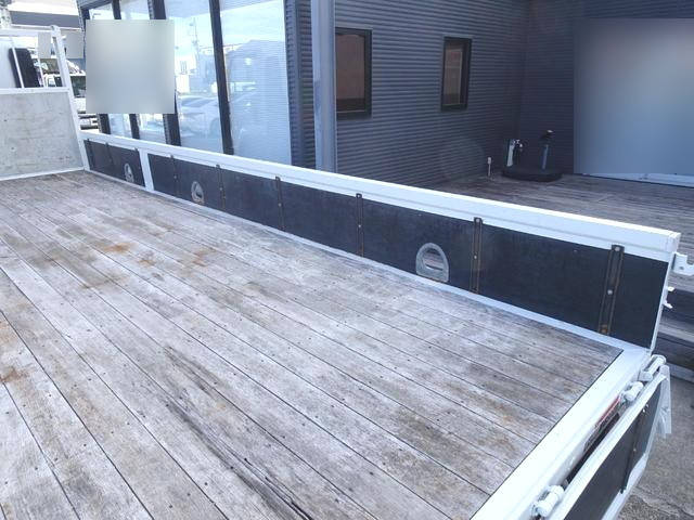 いすゞフォワードクレーン4段中型（4t）[写真15]