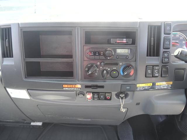 いすゞフォワードクレーン4段中型（4t）[写真36]