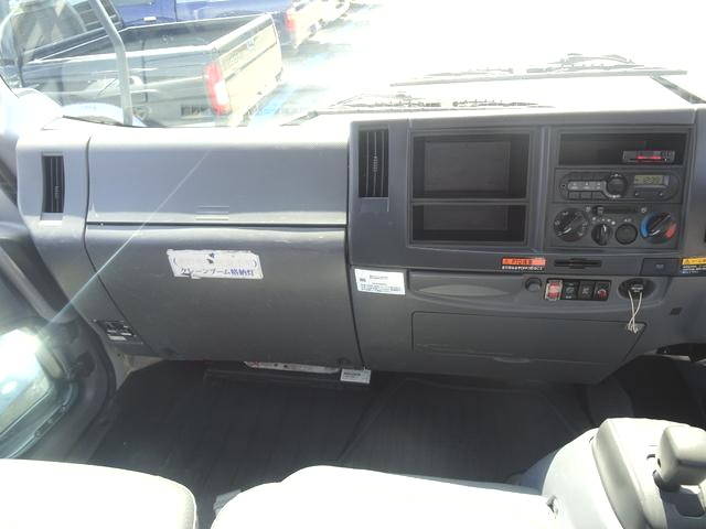 いすゞフォワードクレーン4段中型（4t）[写真38]