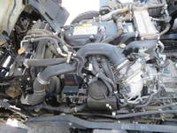 いすゞフォワードクレーン4段増トン（6t・8t）[写真34]