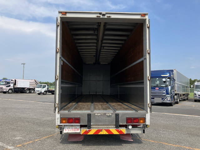 三菱ふそうスーパーグレートアルミウイング大型（10t）[写真10]