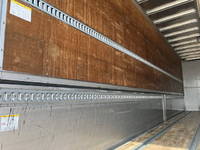 三菱ふそうスーパーグレートアルミウイング大型（10t）[写真14]