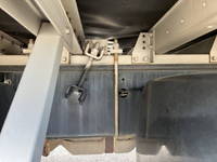 三菱ふそうスーパーグレートアルミウイング大型（10t）[写真22]