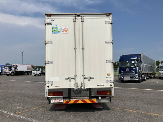 三菱ふそうスーパーグレートアルミウイング大型（10t）[写真09]