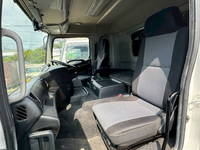 日野プロフィアアルミウイング大型（10t）[写真29]