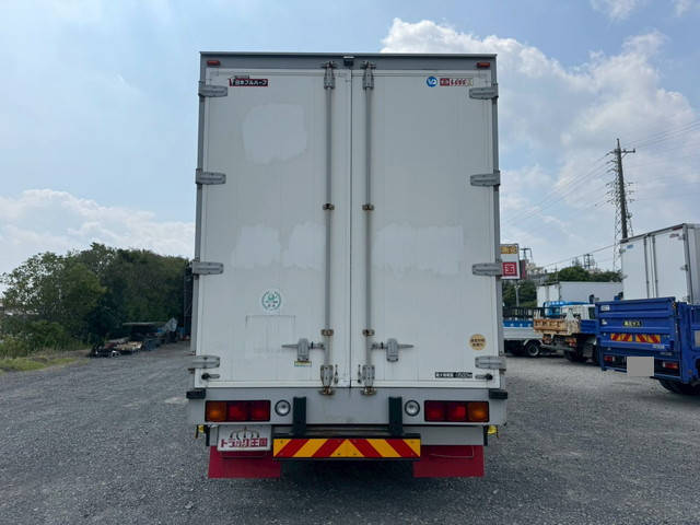 日野プロフィアアルミウイング大型（10t）[写真09]