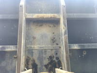 いすゞギガダンプ大型（10t）[写真11]