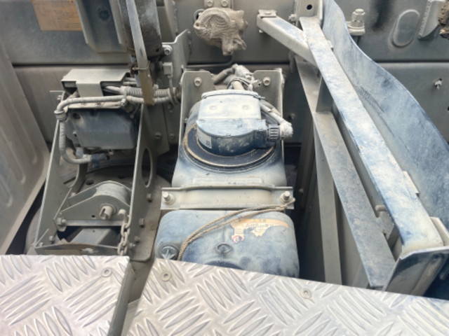 いすゞギガダンプ大型（10t）[写真16]