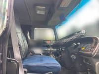 いすゞギガダンプ大型（10t）[写真29]