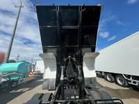 いすゞフォワードダンプ中型（4t）[写真11]