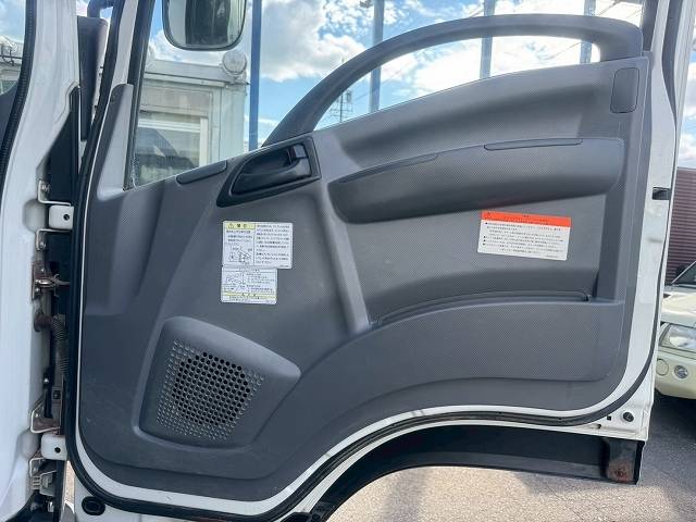 いすゞフォワードダンプ中型（4t）[写真29]