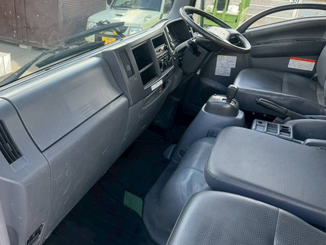 いすゞフォワードダンプ中型（4t）[写真30]