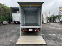 いすゞエルフパネルバン小型（2t・3t）[写真12]