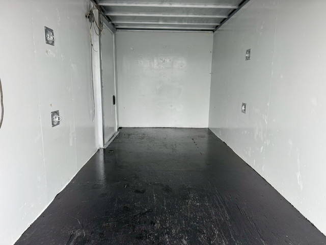 いすゞエルフパネルバン小型（2t・3t）[写真14]