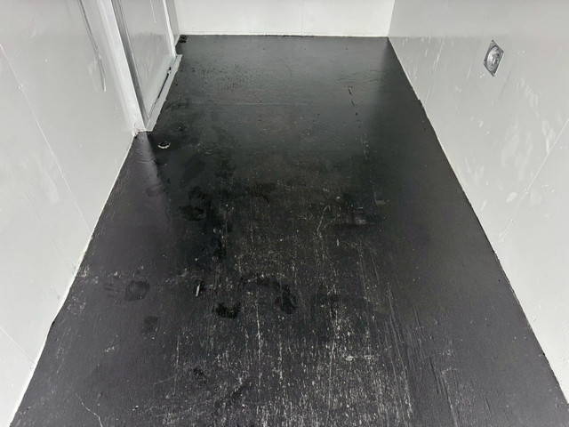 いすゞエルフパネルバン小型（2t・3t）[写真18]