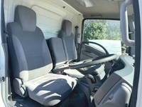 いすゞエルフパネルバン小型（2t・3t）[写真33]