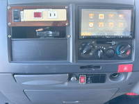 いすゞエルフパネルバン小型（2t・3t）[写真35]