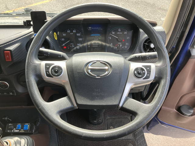 日野レンジャーダンプ増トン（6t・8t）[写真37]