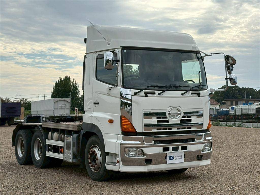 日野プロフィアトレーラーヘッド（トラクターヘッド）大型（10t）[写真02]