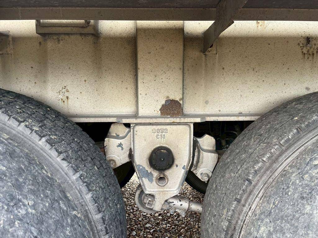 その他のメーカーその他の車種土砂ダンプトレーラー大型（10t）[写真20]