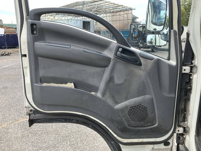 いすゞエルフパッカー車（塵芥車）小型（2t・3t）[写真30]