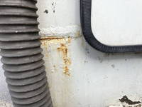 いすゞエルフパッカー車（塵芥車）小型（2t・3t）[写真40]