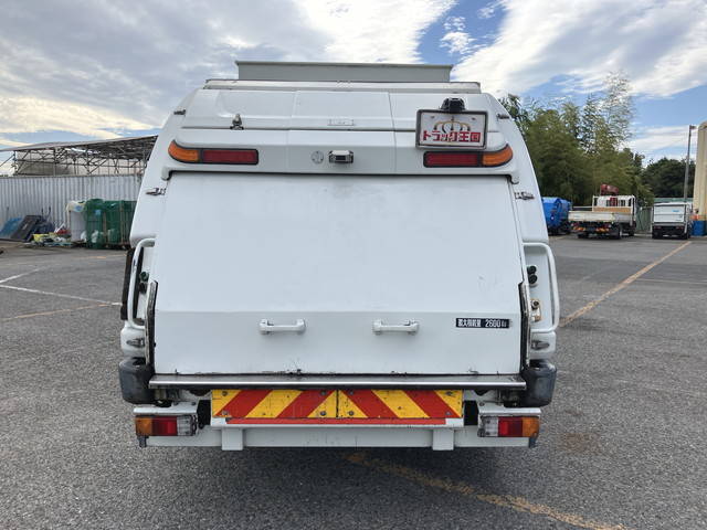 いすゞエルフパッカー車（塵芥車）小型（2t・3t）[写真08]