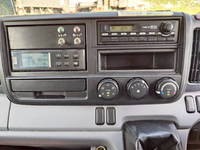 三菱ふそうキャンター冷凍車（冷蔵車）小型（2t・3t）[写真12]