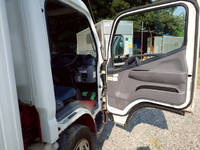 三菱ふそうキャンター冷凍車（冷蔵車）小型（2t・3t）[写真14]