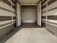 三菱ふそうキャンター冷凍車（冷蔵車）小型（2t・3t）[写真18]