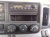 三菱ふそうキャンター冷凍車（冷蔵車）小型（2t・3t）[写真10]