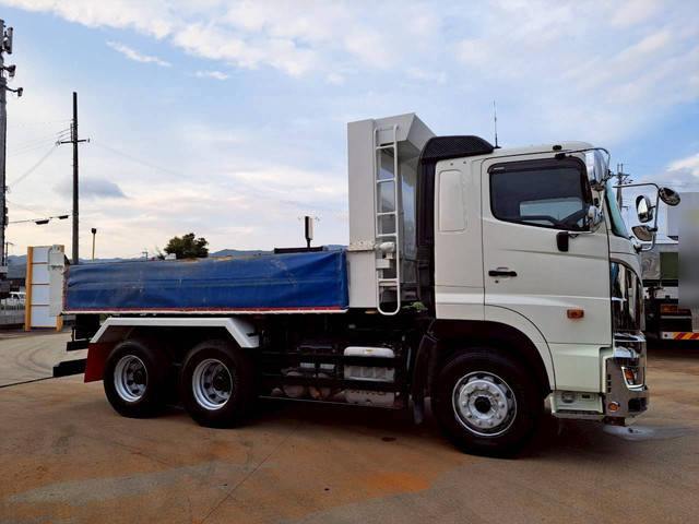 日野プロフィアダンプ大型（10t）[写真11]