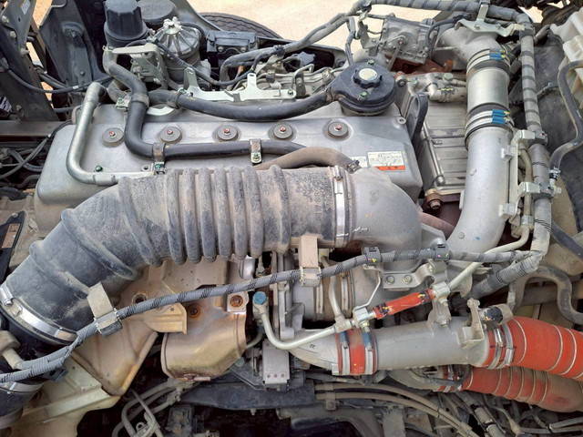 日野プロフィアダンプ大型（10t）[写真30]