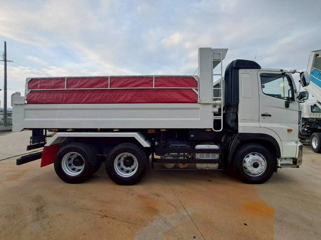 日野プロフィアダンプ大型（10t）[写真06]