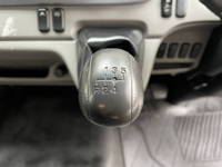 三菱ふそうキャンターアルミバン小型（2t・3t）[写真17]