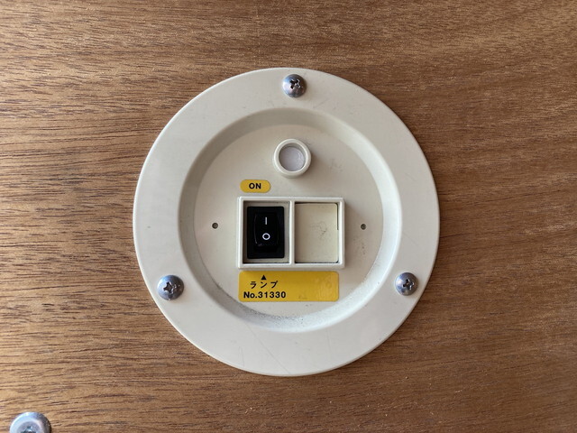 三菱ふそうキャンターアルミバン小型（2t・3t）[写真18]