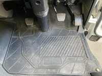 三菱ふそうキャンターアルミバン小型（2t・3t）[写真21]