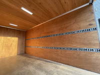 三菱ふそうキャンターアルミバン小型（2t・3t）[写真22]