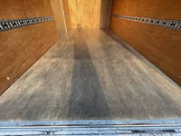 三菱ふそうキャンターアルミバン小型（2t・3t）[写真23]