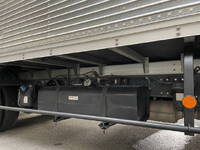 三菱ふそうキャンターアルミバン小型（2t・3t）[写真30]