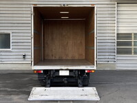 三菱ふそうキャンターアルミバン小型（2t・3t）[写真06]