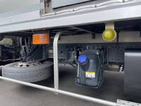 いすゞフォワード冷凍車（冷蔵車）中型（4t）[写真11]