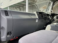 いすゞフォワード冷凍車（冷蔵車）中型（4t）[写真20]