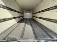 いすゞフォワード冷凍車（冷蔵車）中型（4t）[写真24]