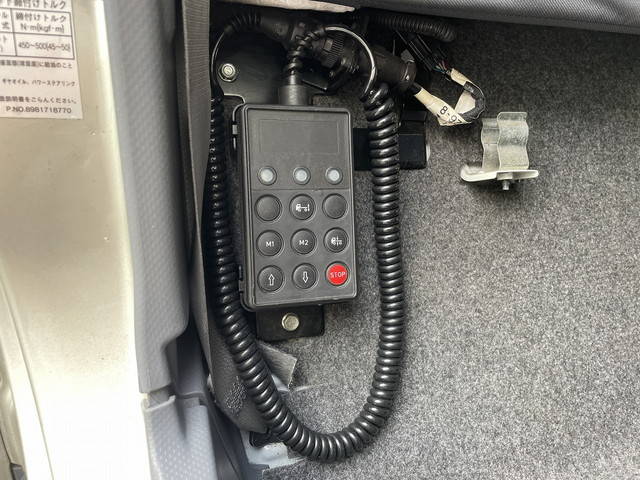 いすゞフォワード冷凍車（冷蔵車）中型（4t）[写真35]