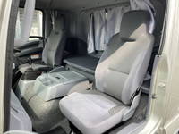 いすゞフォワード冷凍車（冷蔵車）中型（4t）[写真39]