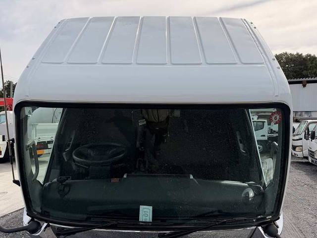 三菱ふそうキャンターアルミウイング小型（2t・3t）[写真25]