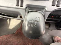 三菱ふそうキャンターアルミウイング小型（2t・3t）[写真32]