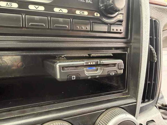 三菱ふそうキャンターアルミウイング小型（2t・3t）[写真34]